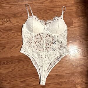 NWT Fashion Nova White Lace thong Bodysuit size 3X